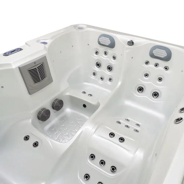Triglav Luxury 3-4 Seater Spa Hot Tub – White Pearlescent