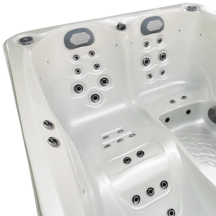 Triglav Luxury 3-4 Seater Spa Hot Tub – White Pearlescent