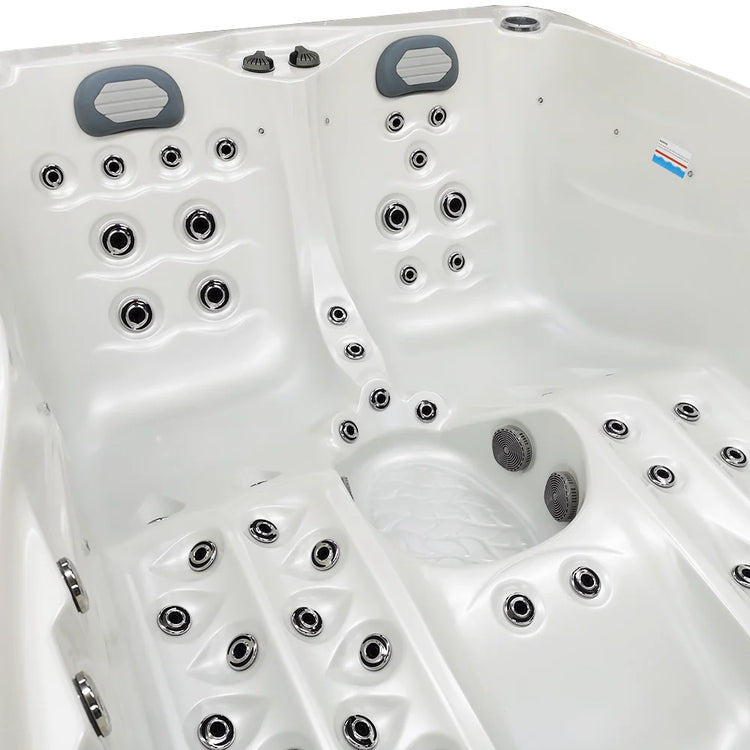 Kilimanjaro Premium 3 Seater Spa Hot Tub – Compact Design, Complete Relaxation