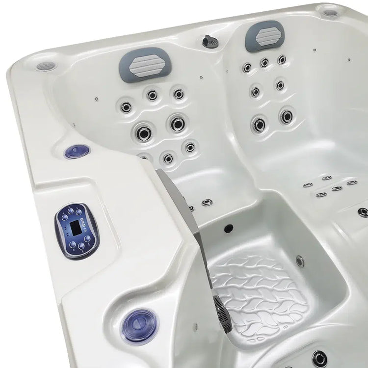 Triglav Luxury 3-4 Seater Spa Hot Tub – White Pearlescent