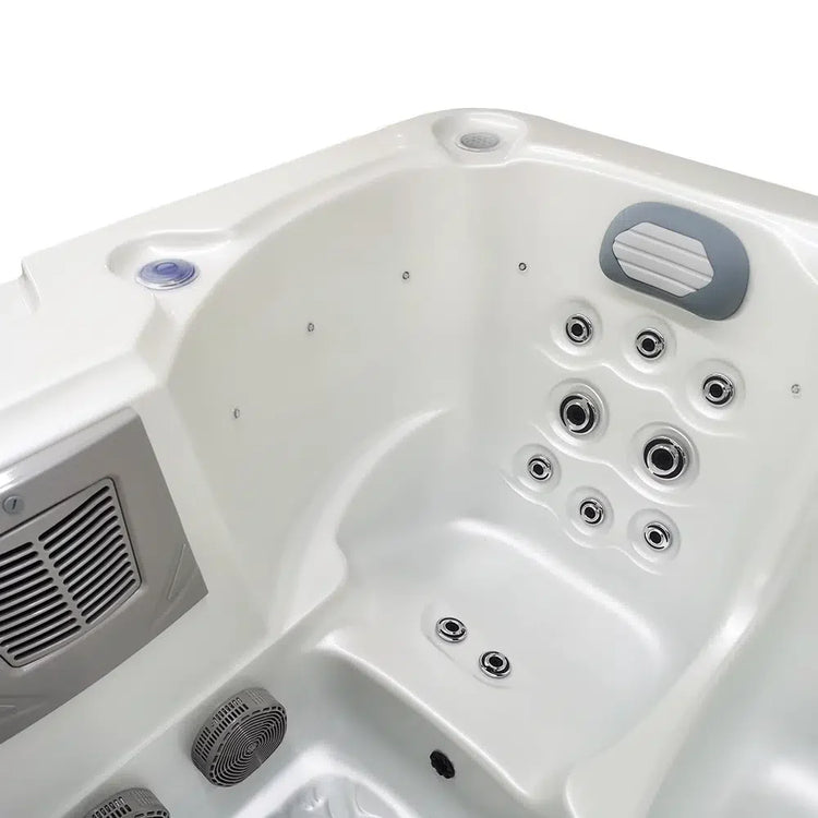Triglav Luxury 3-4 Seater Spa Hot Tub – White Pearlescent