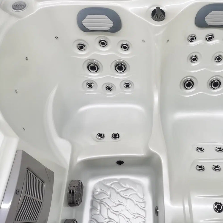 Triglav Luxury 3-4 Seater Spa Hot Tub – White Pearlescent