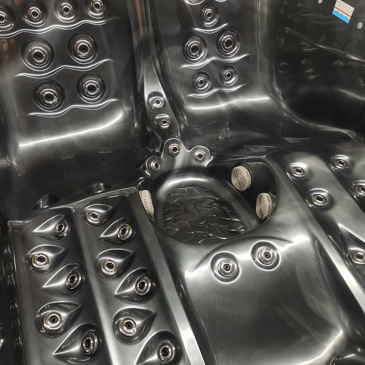 Fuji Deluxe 5 Seater Spa Hot Tub – Outdoor Luxury, Everyday Escape