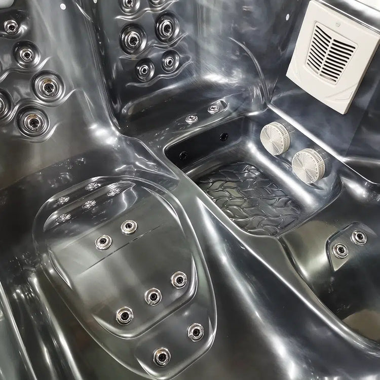 Triglav Luxury 3-4 Seater Spa Hot Tub – Midnight Opal